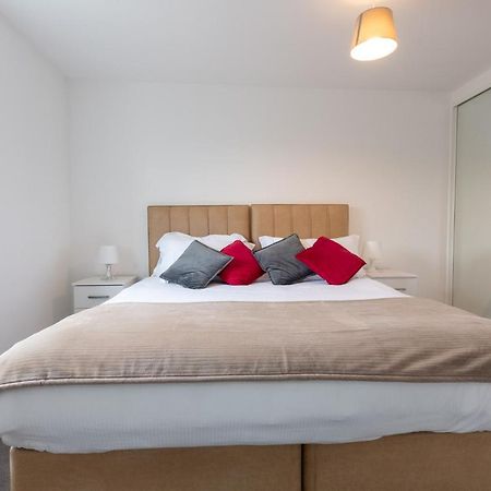 Abodebed Oval View Apartments 헤멜헴스테드 외부 사진