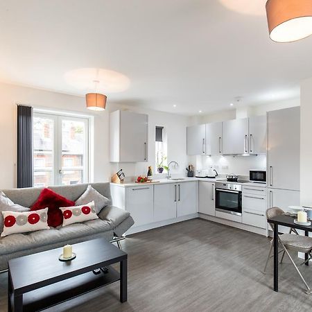Abodebed Oval View Apartments 헤멜헴스테드 외부 사진