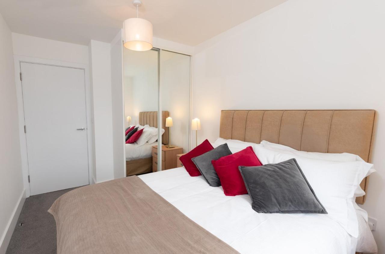 Abodebed Oval View Apartments 헤멜헴스테드 외부 사진
