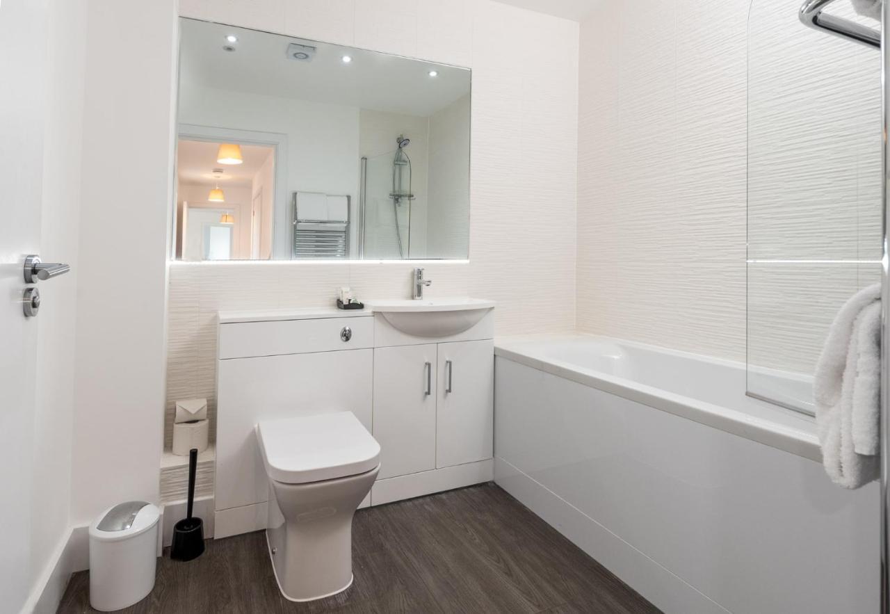 Abodebed Oval View Apartments 헤멜헴스테드 외부 사진