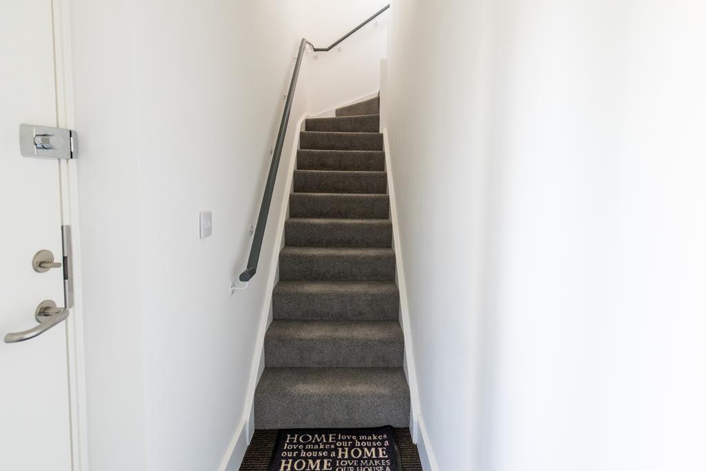 Abodebed Oval View Apartments 헤멜헴스테드 외부 사진